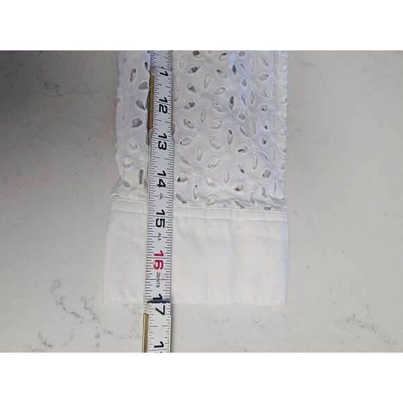 Susan Graver eyelet floral Button Down blouse size Medium White - Picture 6 of 7